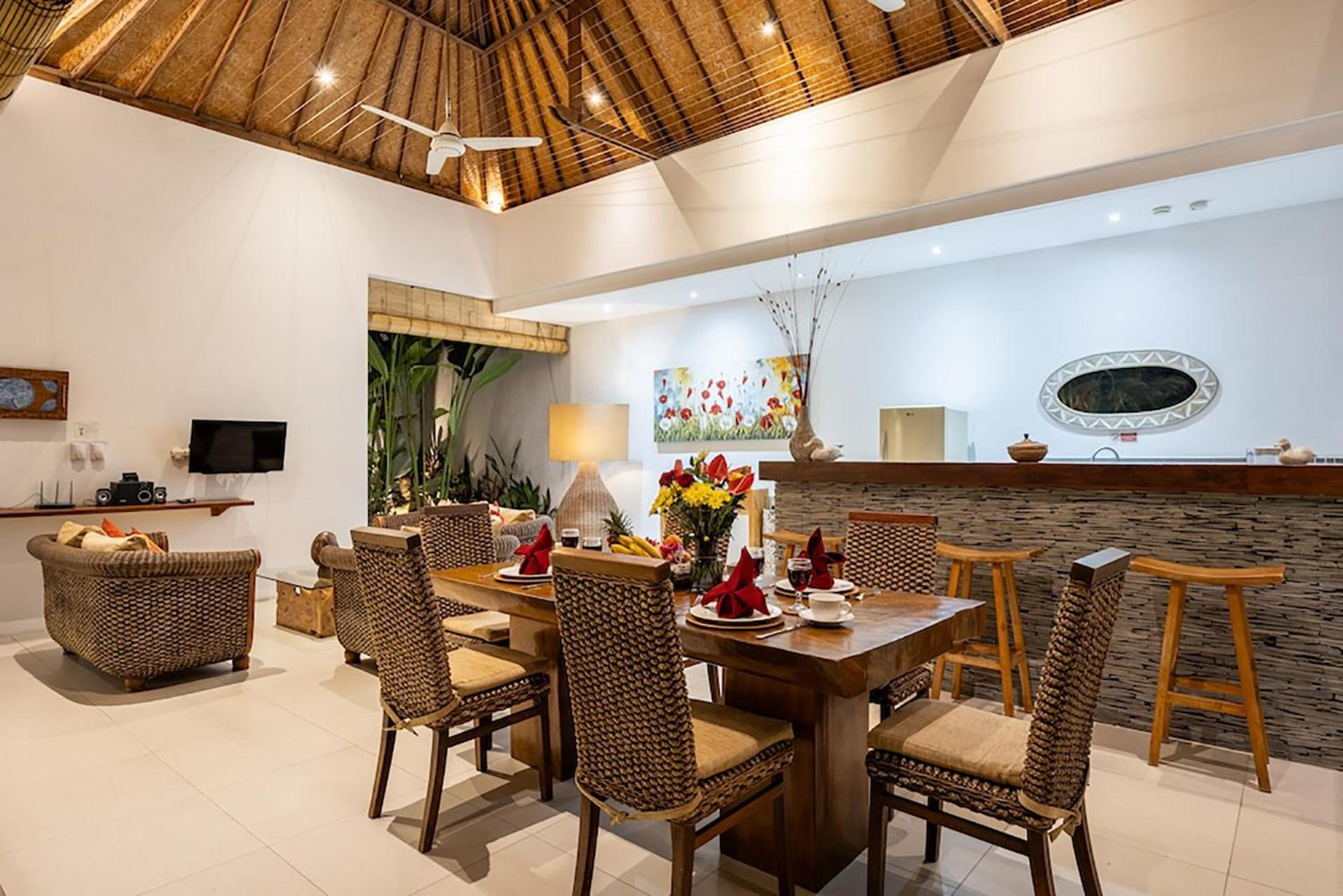 Villa Lotus By Optimum Bali Villas 塞米亚克 外观 照片