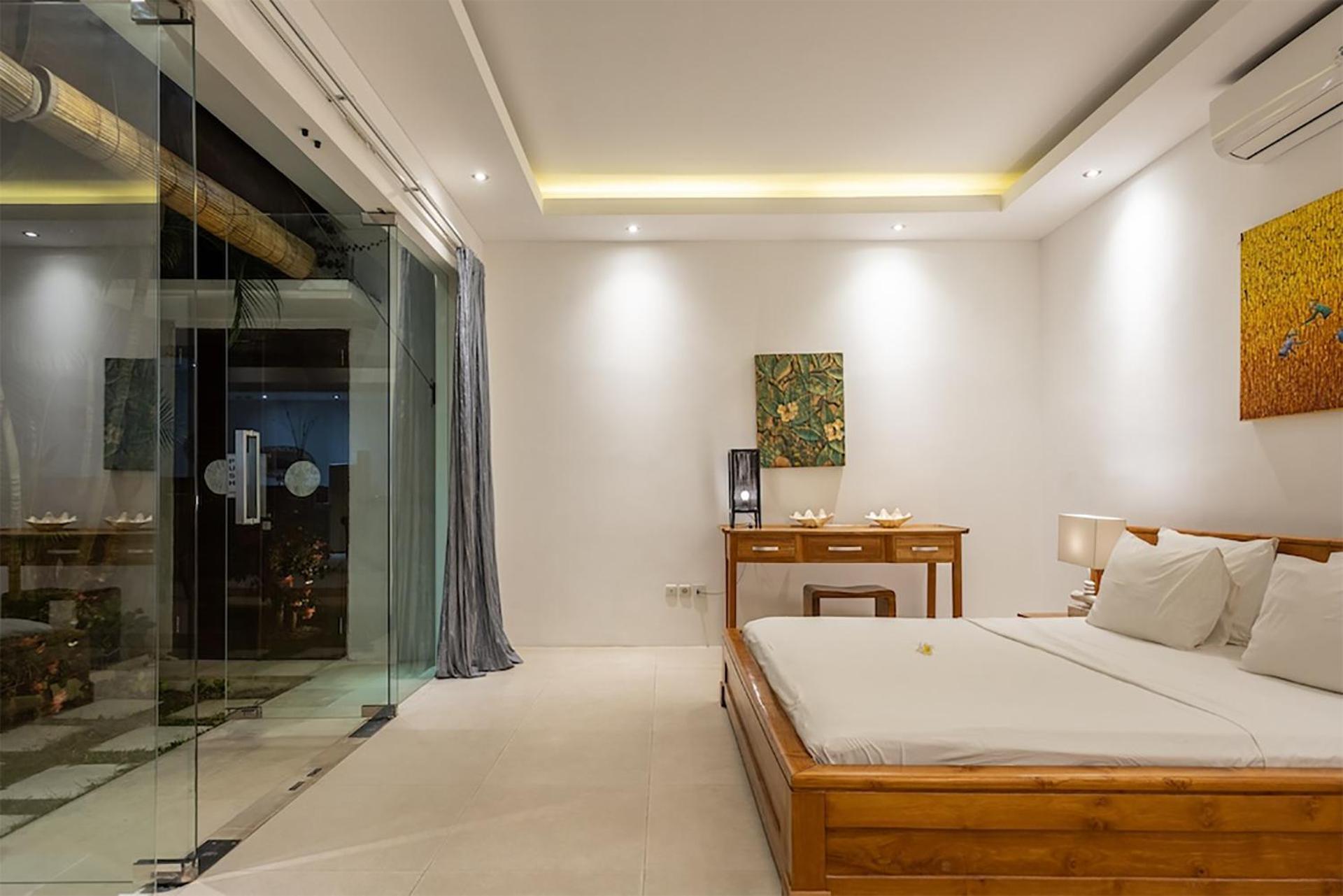 Villa Lotus By Optimum Bali Villas 塞米亚克 外观 照片