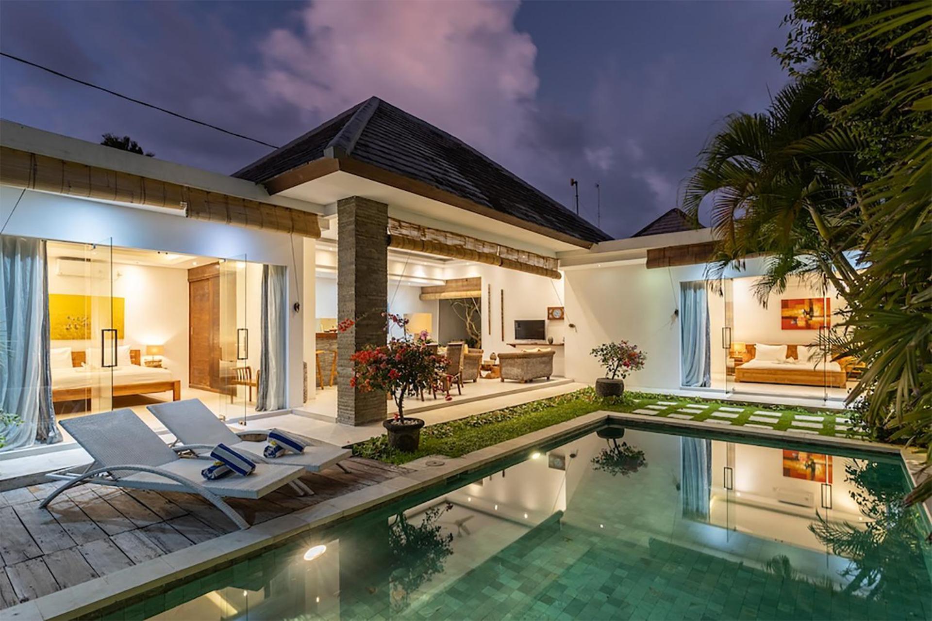 Villa Lotus By Optimum Bali Villas 塞米亚克 外观 照片
